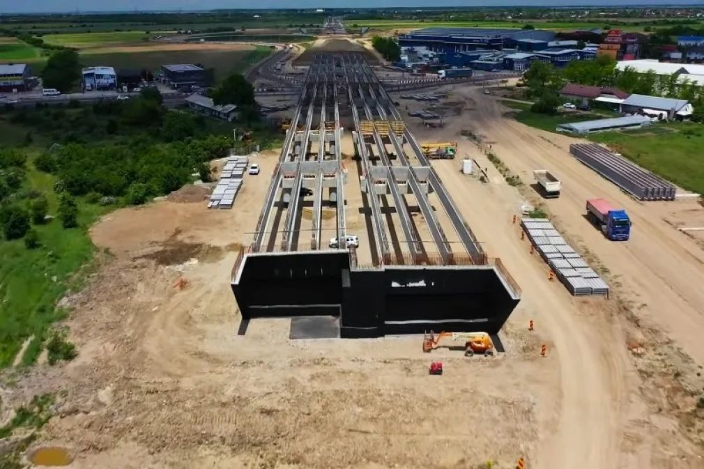 VIDEO Chinezii, întârzieri foarte mari pe Autostrada București