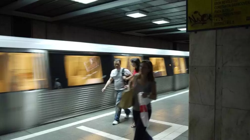 Salariile la metrou cresc. Serviciile rămân la fel de proaste