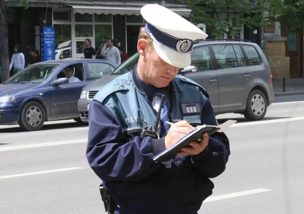 Codul Rutier, modificat: permis suspendat până la 4 luni și amenzi până la 2.900 lei