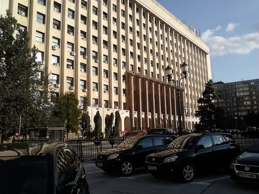Proteste în față la Ministerul Transporturilor