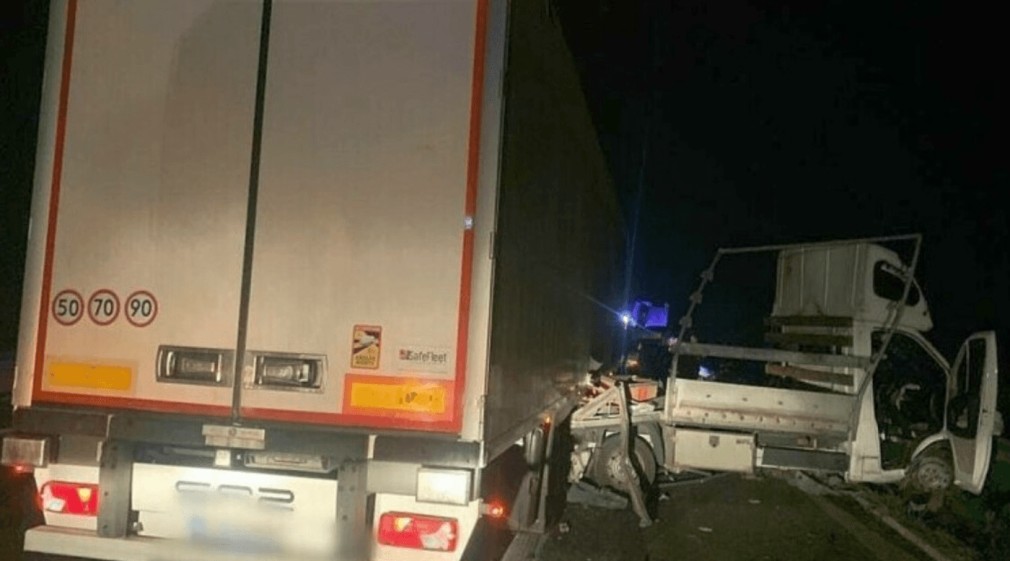 Șoferul de camion care a condus 12 ore fără oprire, reținut