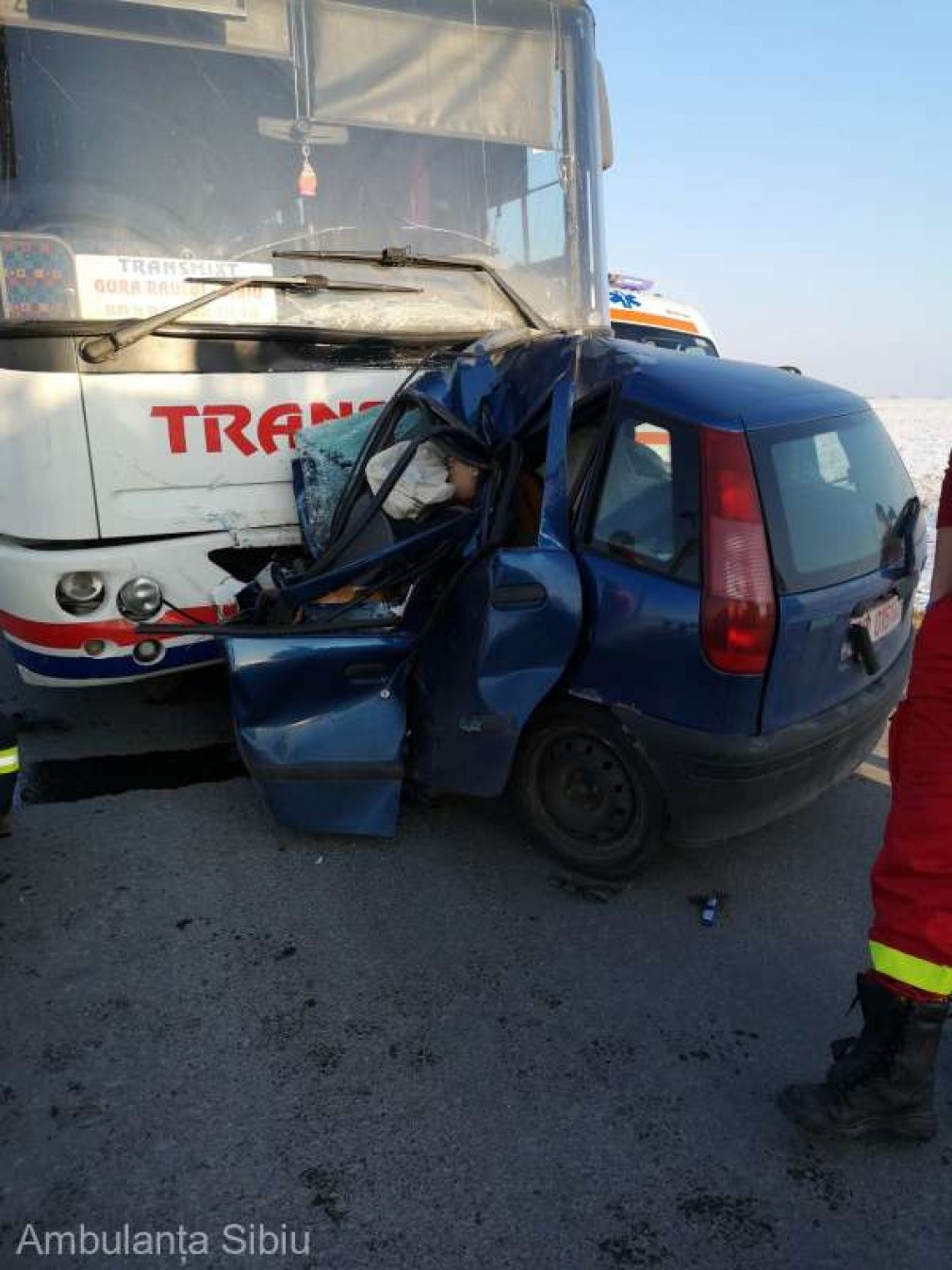Șofer decedat după un accident cu un autocar