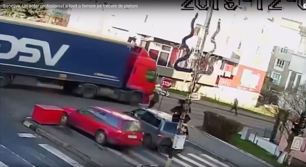 VIDEO: Suceava. Un șofer profesionist a lovit o femeie pe trecere de pietoni