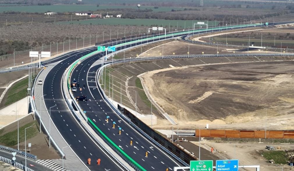 VIDEO Cum arată cei 37 km de pe Autostrada Moldovei deschiși săptămâna aceasta