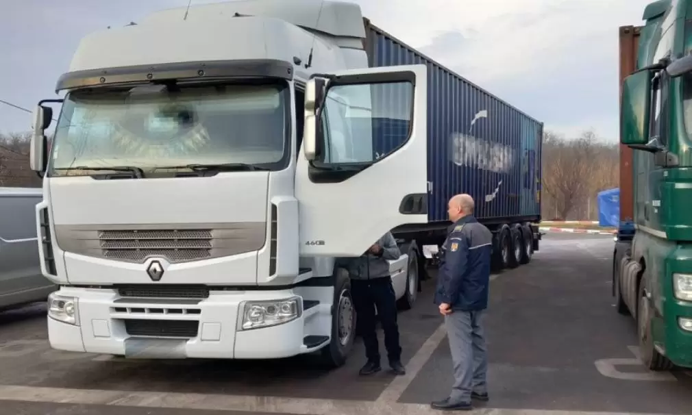 Șofer de camion beat mort, oprit la graniță de poliția de frontieră