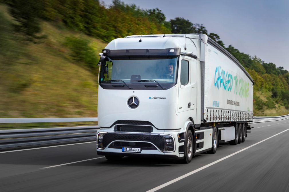 Daimler Truck: scădere de 40% a profitului operațional
