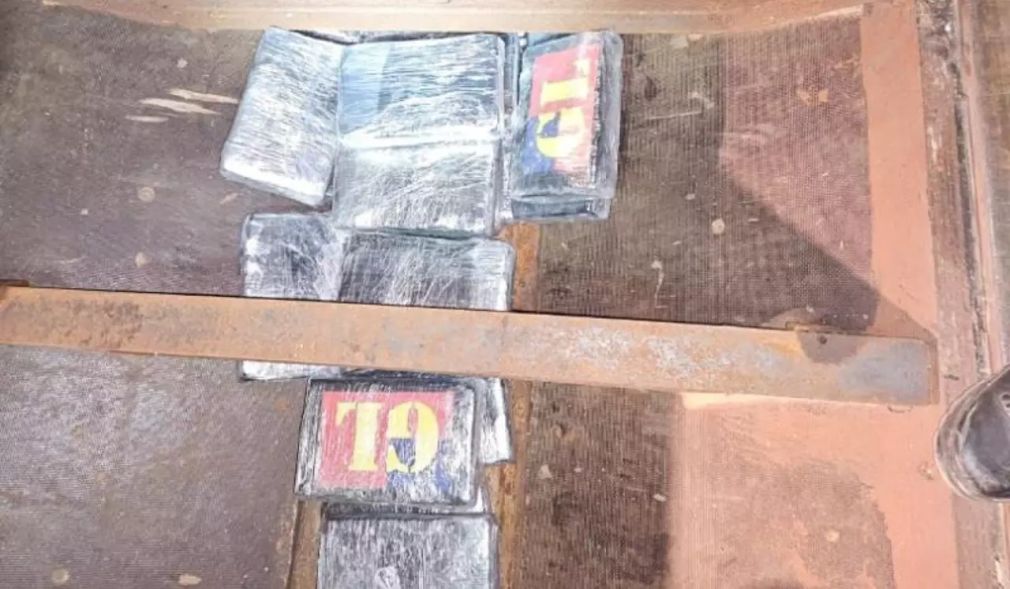 Șofer român de camion, 4 ani de închisoare pentru că ducea droguri