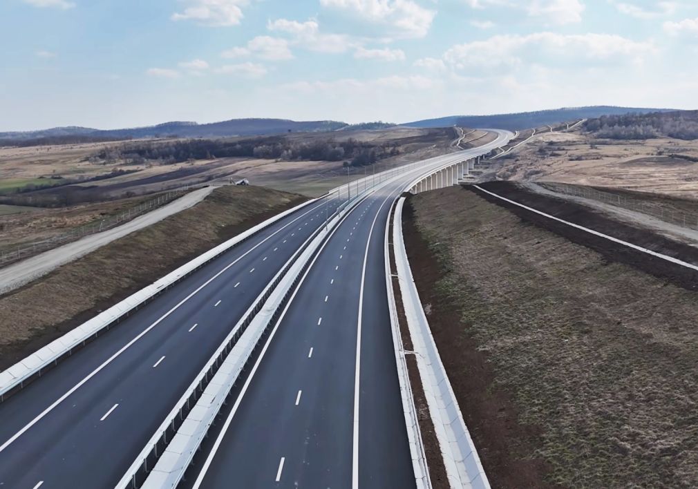 Umbrărescu nu reușește să finalizeze 42 km de autostradă de 5 ani. „Poate la toamnă”