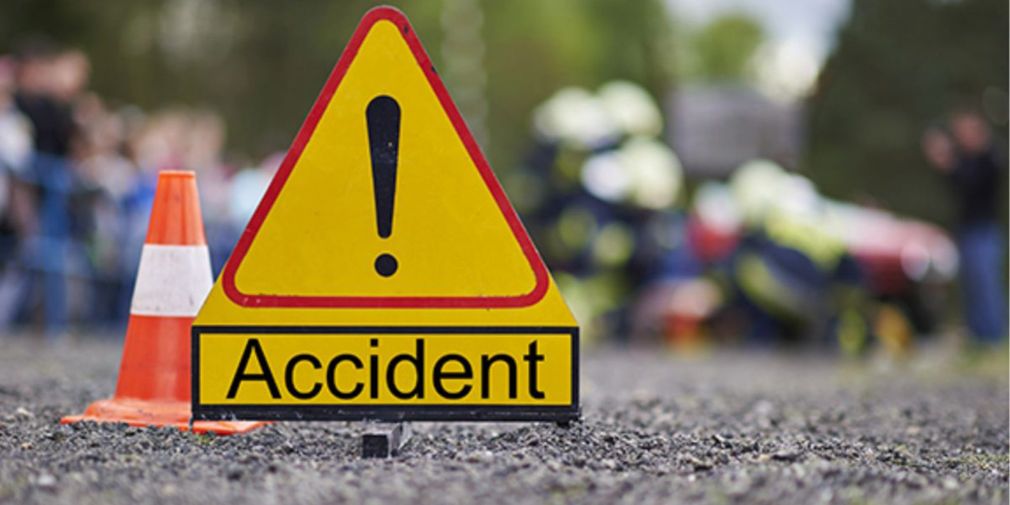 Accident grav între un microbuz și un camion. A fost activat Planul Roșu
