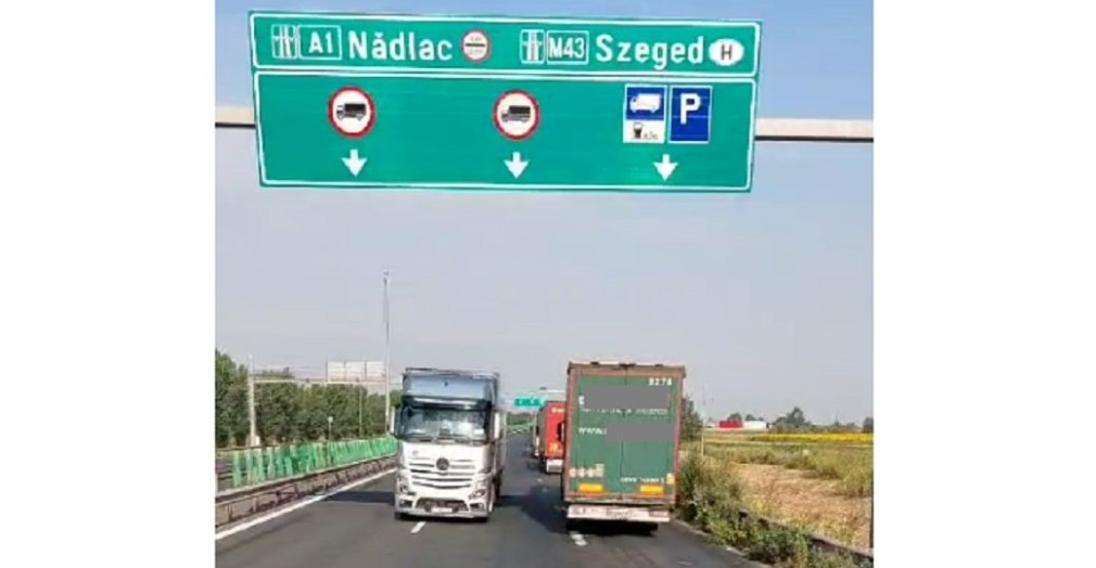 VIDEO. Camion pe contrasens, pe autostrada A1, în apropiere de frontiera Nădlac