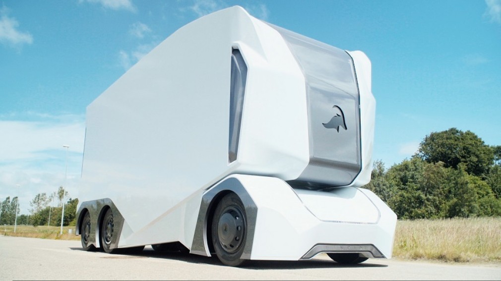 FOTO. Un camion electric autonom a început, în premieră mondială, să livreze zilnic mărfuri în Suedia