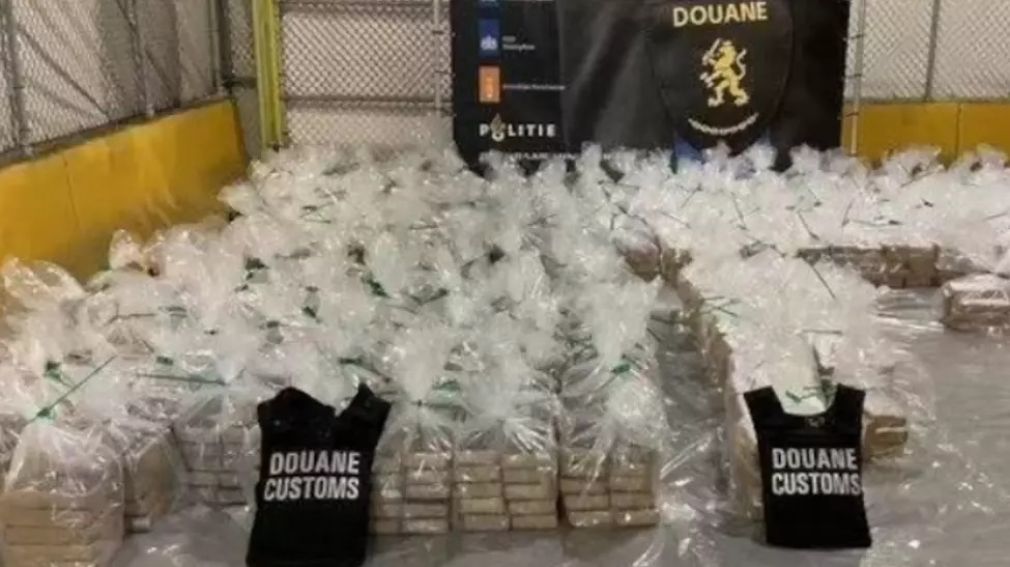 Șoferi români, prinși cu cocaină în Olanda. „Credeam că ducem varză”