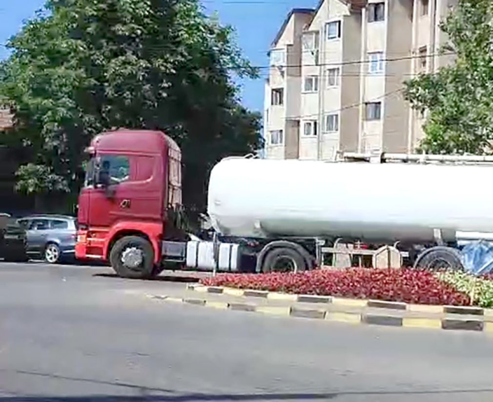 Orașul din România pe unde sunt obligate să circule camioanele