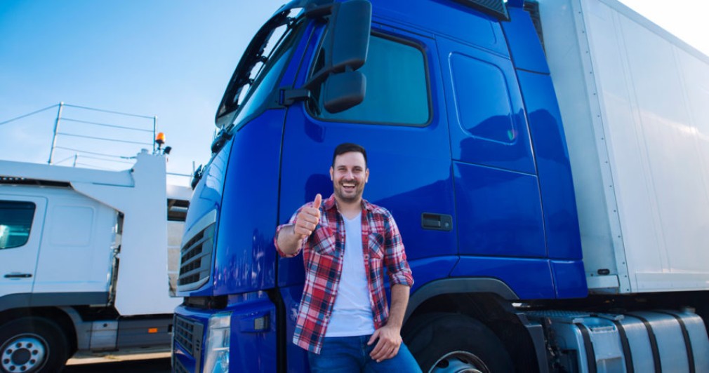 Se caută peste 700 de șoferi de camion în țară și Germania